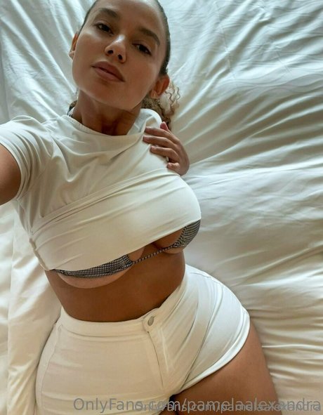 pamelaalexandra naked pornstar pic