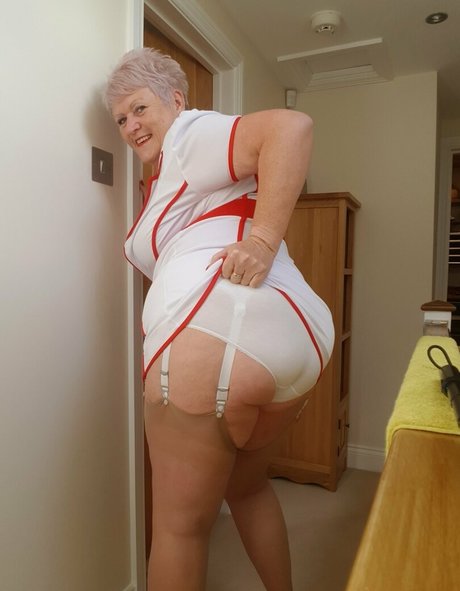 ukjoolz estrella porno foto