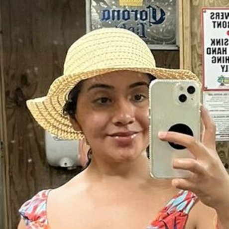 Gabrielamhdzz star hot pic