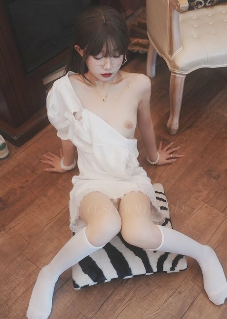 Shaomaibb model naked pictures