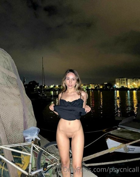 psycnical nude actress gallery