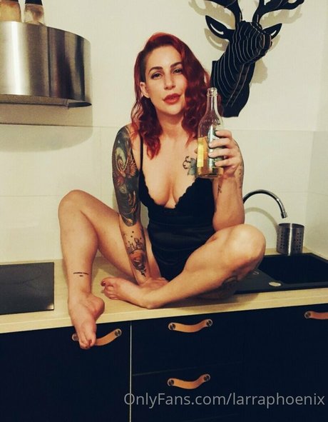 arielrhoades exclusive model picture