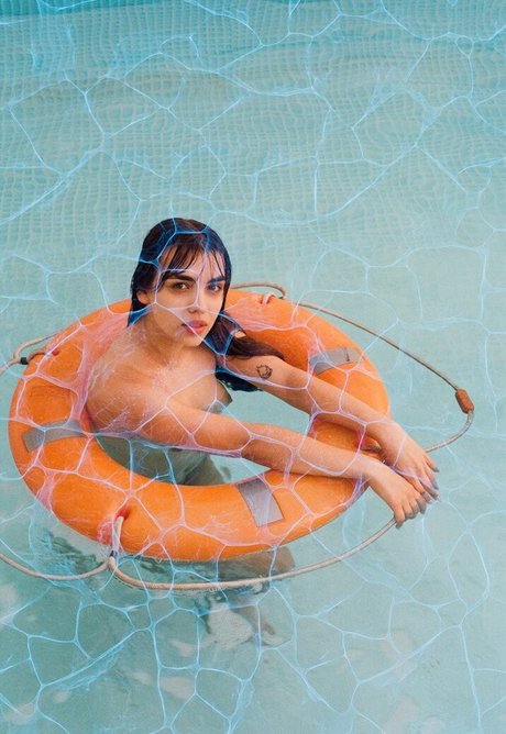 Nemmy Horin actrice porno img