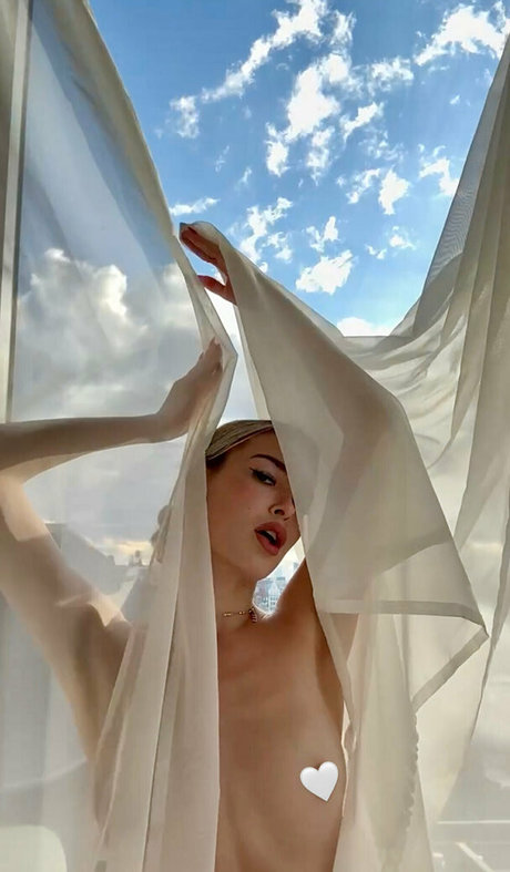 elenakamperi estrella porno atractiva galería