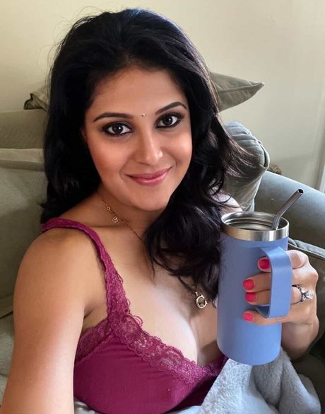 Damini Arora perfect model gallery