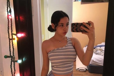 Gali Golan nus de stars du porno collection