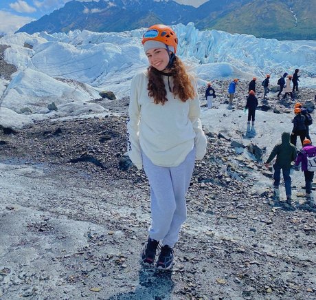 Gali Golan actrice nue galeries