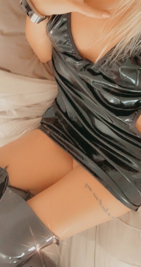 Bexwhitemodel arte modelo archivo