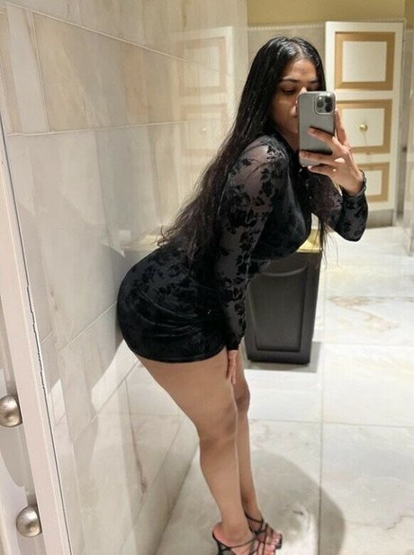 MzKora nude pornstar archive