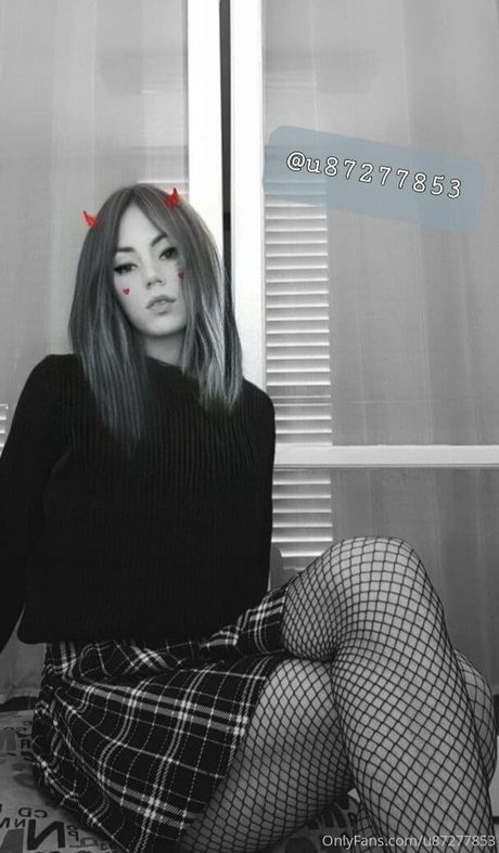 mythixtrap model pornographic picture