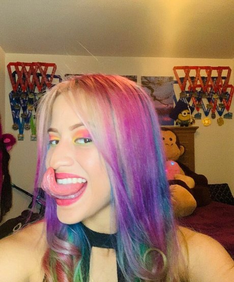 Long Tongue Fetish actrice image