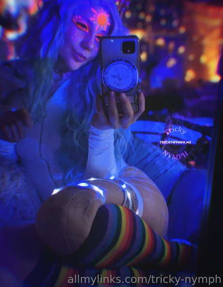 trickynymph actrice adulte archive