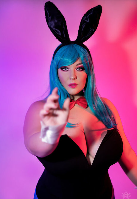 Multifluffyness actrice sexy galeries