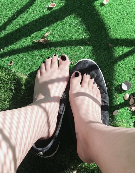 femboyyumi actriz de alta calidad archivo