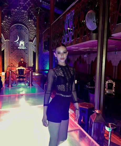 Klea Brahimi nice model pics