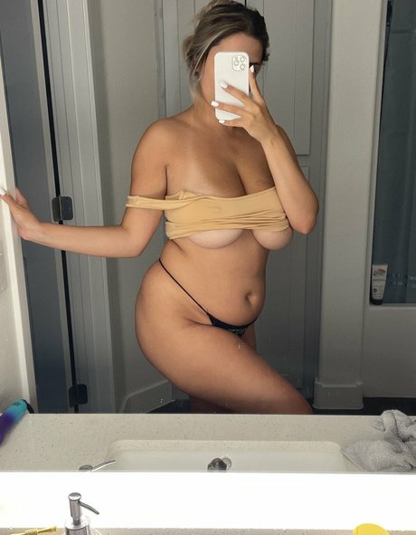 arisfans bonita actriz foto