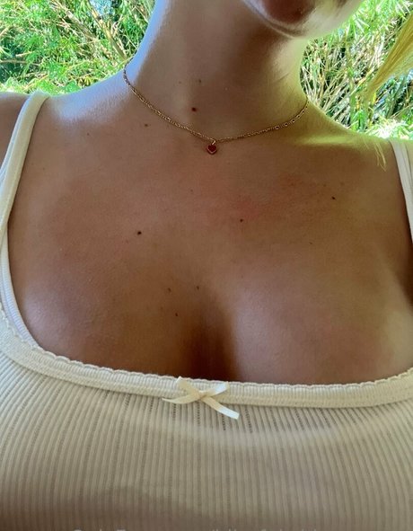 Vídeos de pies onlyfans perfecto de alta calidad imagen