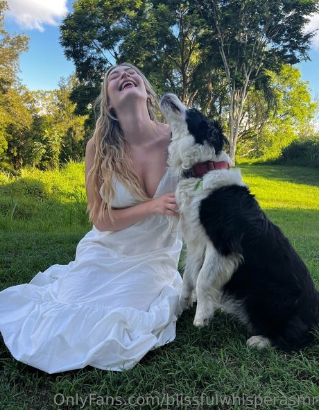 blissfulwhisperasmr étoile chaude des photos