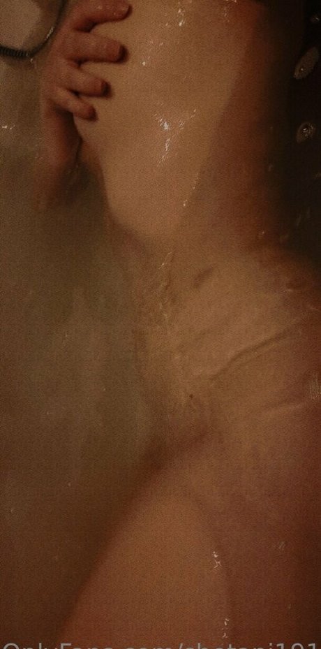 shetani1912 hot model image