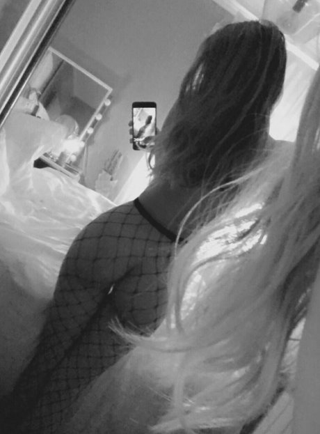 mynorwegiangirlfriend2 perfect actress image