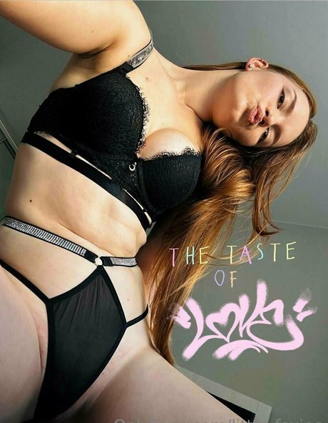 little foxiee star du porno gratuite image