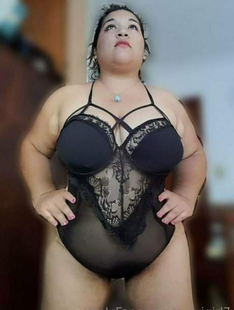 curvigirl7 nus star du porno des photos