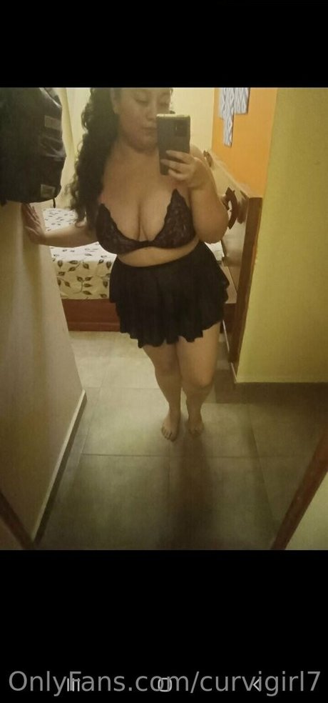 curvigirl7 mannequin img