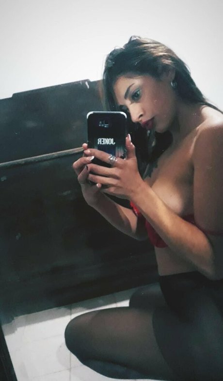 crystaldi1 hot star pic