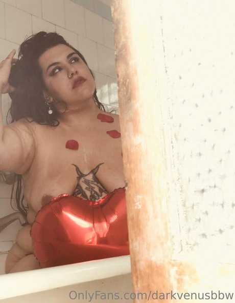 darkvenusbbw étoile nue galerie