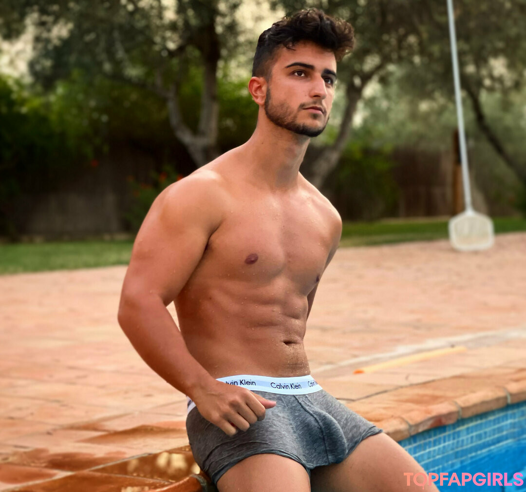 exoticboyfree model erotic pics