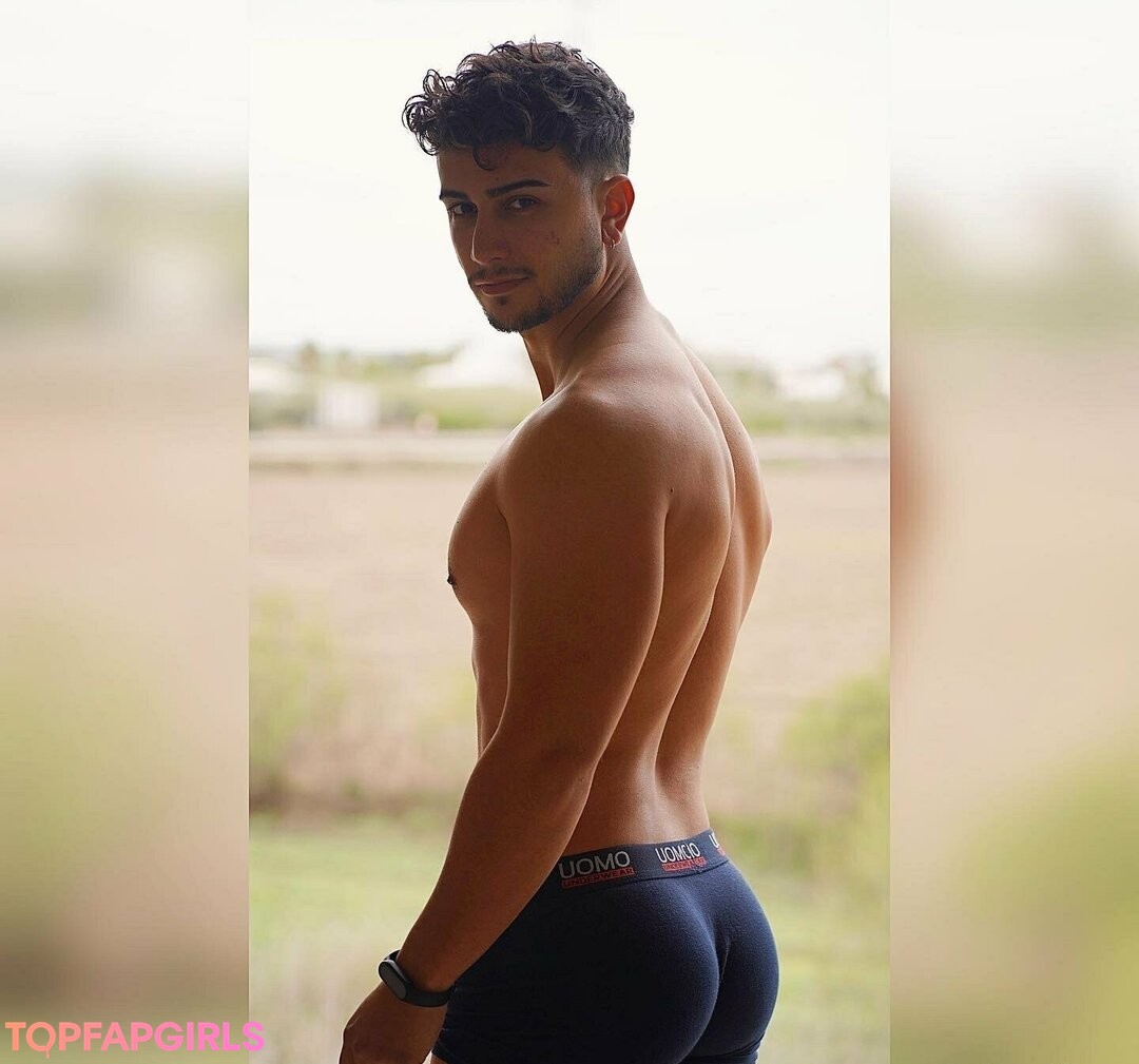 exoticboyfree naked star img