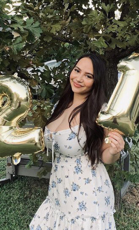 Ellie Johnston estrella de alta definición foto