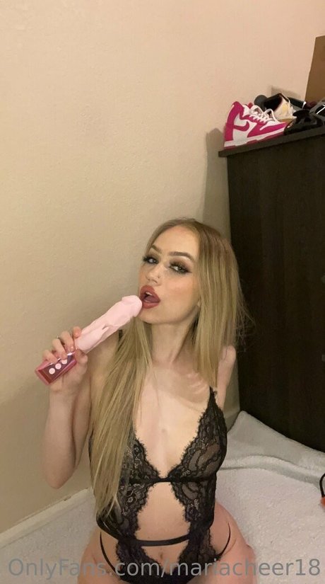 mariacheer18 free pornstar archive