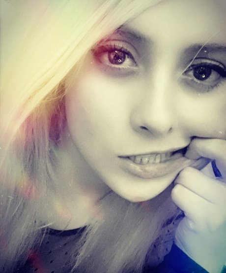 Jezz Angeles modèle sympa galeries