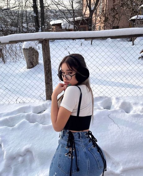 Karina Chijikova Miniatura