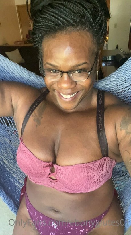 ebonyglutes01 desnudos de estrellas porno archivo