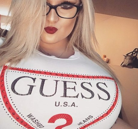 Lilly Alcorn modèle meilleur photo