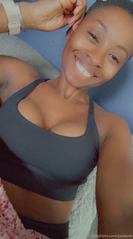 jasdane actriz de desnudos imagen