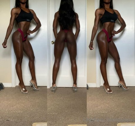 jasdane modelo desnudo archivo