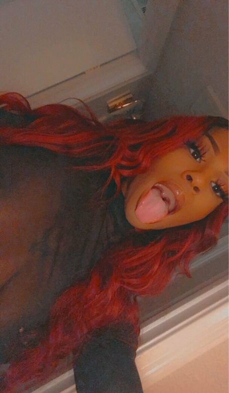 ms bitchlucky estrella caliente imagen