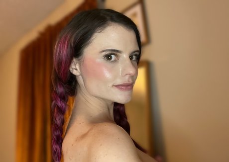 casual lies hermosa estrella foto