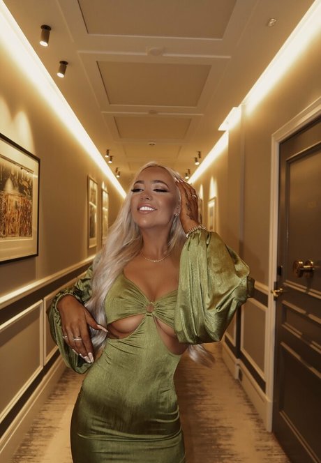 stepsisjojo actrice archive