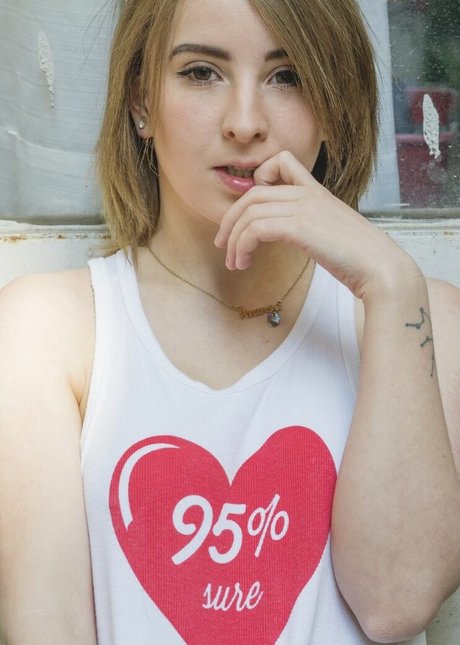 Aranza Cesarii estrella porno bonita fotos