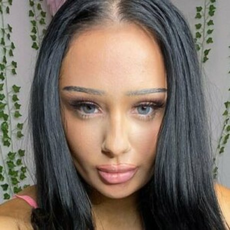 nickiluxury hermosa estrella imágenes