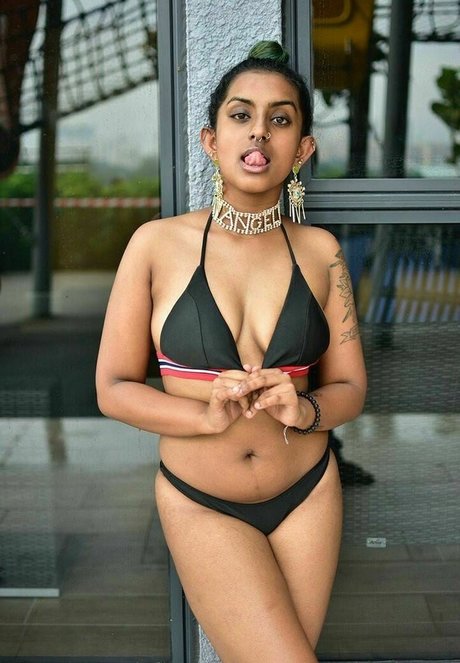 Indian Exhibition hermosa actriz fotos