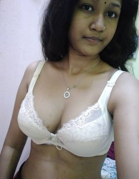 Indian Exhibition étoile érotique des photos