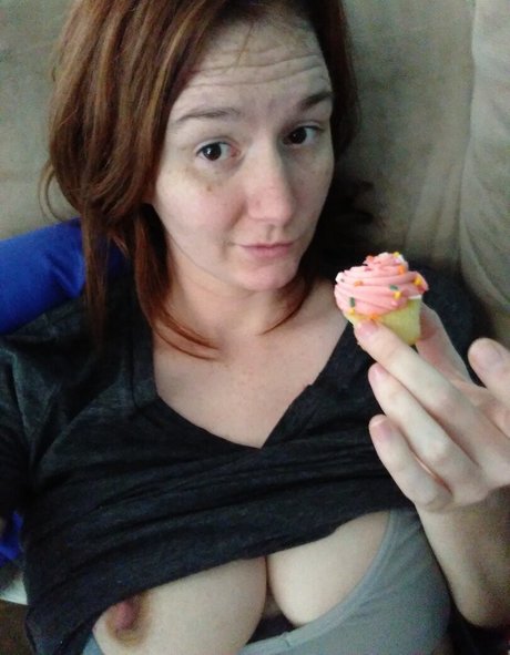 deedeelynn actrice pornographique image