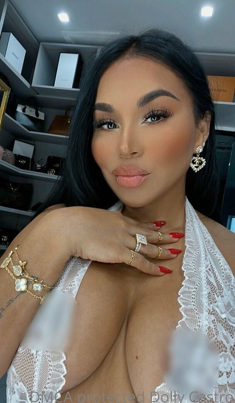 dollycastro modèle xxx collection