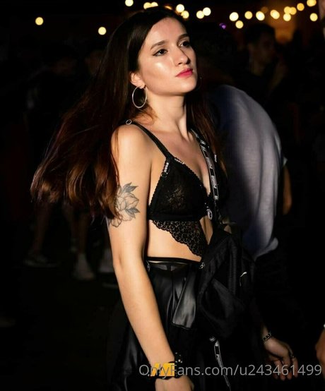 hotlexxxi meilleur modèle image