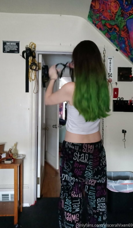 visceralvixen69 modèle archive